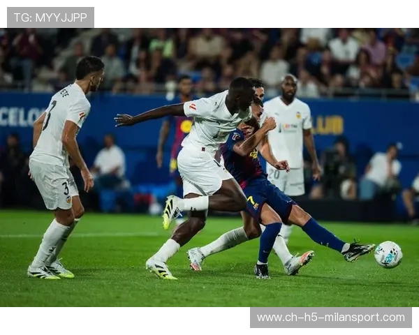 巴伦西亚关键球员轮换前瞻——新周期的战术布局与核心调整