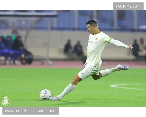 C罗千球挑战在即！沙特生涯圆梦世界杯