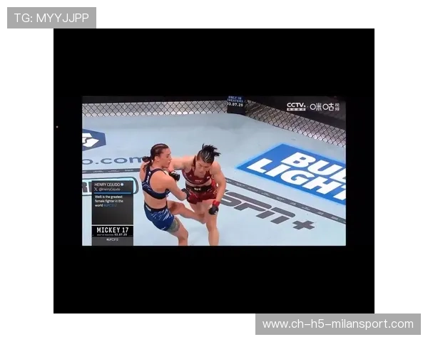 UFC女拳手暴打对手后拥抱她:体育精神中的真情与力量 UFC女拳手暴打对手后拥抱她:体育精神中的真情与力量