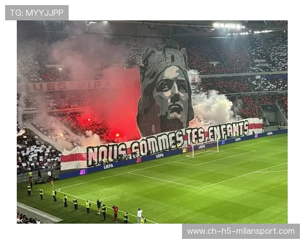 皇马围攻毕尔巴鄂禁区，贝林厄姆冲顶被干扰